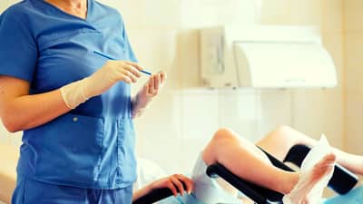 Health : वयाची 20 आणि 30 वर्षे पुर्ण झाल्यावर जरूर कराव्यात या मेडिकल चाचण्या, नाहीतर...