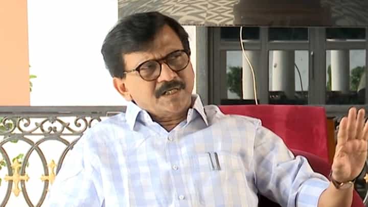 बाळासाहेबांवरून संजय राऊतांचा शिंदेंवर पलटवार; म्हणाले... बाळासाहेबांवरून संजय राऊतांचा शिंदेंवर पलटवार; म्हणाले...