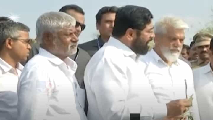 राज्यात अवकाळीचा फटका, नाशिकनंतर मुख्यमंत्री उद्या करणार 'या' जिल्ह्याची पाहणी राज्यात अवकाळीचा फटका, नाशिकनंतर मुख्यमंत्री उद्या करणार 'या' जिल्ह्याची पाहणी