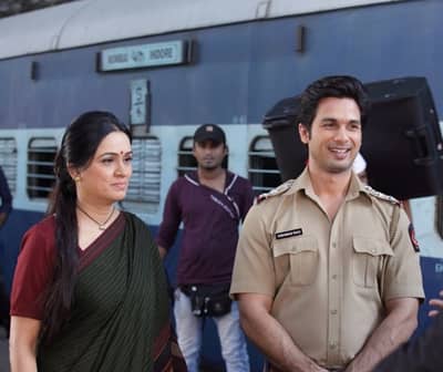 लाईट, कॅमेरा, अॅक्शन, फिल्म शुटींगने पश्चिम रेल्वेची बंपर कमाई