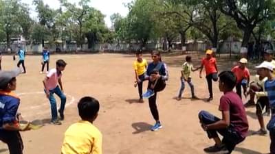 ट्रॅक्टर चालकाच्या मुलीची आंतरराष्ट्रीय बेसबॉल स्पर्धेसाठी निवड, या जिल्ह्याचे नाव ठरवले सार्थ