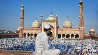 Eid Ul Fitr 2023 : भारतात कधी साजरी होणार ईद? असे आहे महत्त्व
