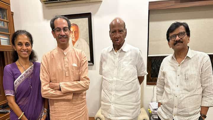 'मविआ'तील मतभेदांच्या पार्श्वभूमीवर ठाकरे-पवार यांच्यातील बैठक संपली, काय झाली चर्चा? 'मविआ'तील मतभेदांच्या पार्श्वभूमीवर ठाकरे-पवार यांच्यातील बैठक संपली, काय झाली चर्चा?