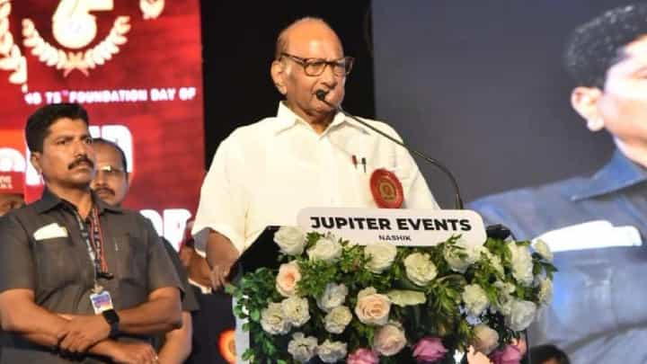 उद्धव ठाकरे यांच्यासोबत बैठक कशासाठी? शरद पवार यांनी कारण सांगितलं... उद्धव ठाकरे यांच्यासोबत बैठक कशासाठी? शरद पवार यांनी कारण सांगितलं...