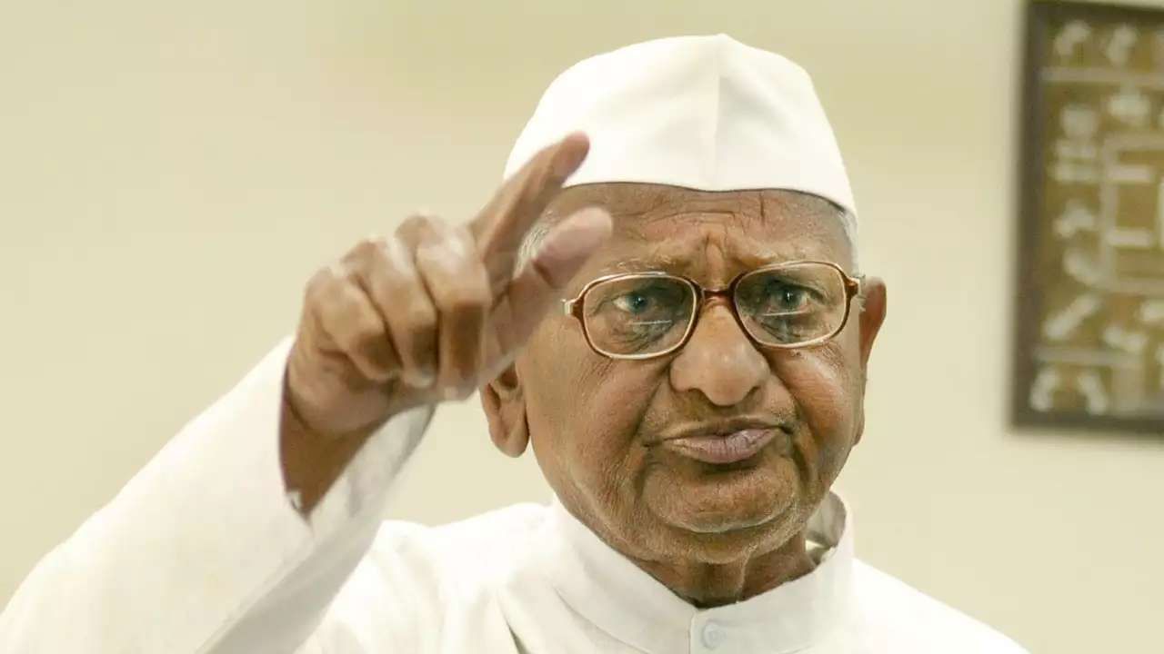 'अण्णा हजारे यांची हत्या करणार'.. कुणी दिला इशारा? राज्यात खळबळ 'अण्णा हजारे यांची हत्या करणार'.. कुणी दिला इशारा? राज्यात खळबळ