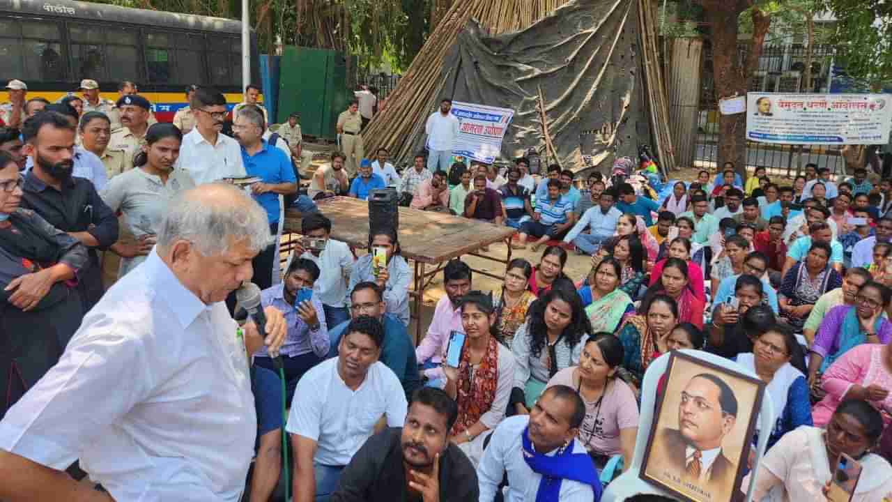 Prakash Ambedkar : प्रश्न सुटत नसेल तर आमदार, खासदारांना मारा; प्रकाश आंबेडकर यांचं धक्कादायक विधान