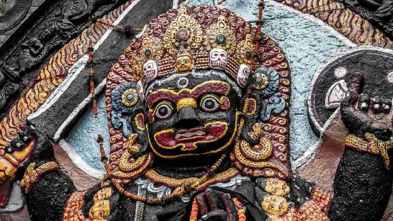 Kalashtami 2023 :  ही आहेत काल भैरवाची प्रसीद्ध मंदिरे, जिथे दर्शन केल्याने दुर होते भक्तांची सर्व संकटे