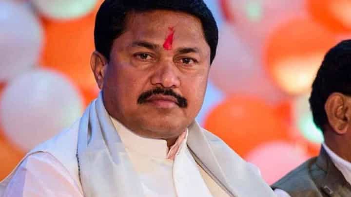 Nana Patole : अमरावतीत झालेल्या काँग्रेस-भाजप युतीवर प्रदेशाध्यक्ष नाखूश; काय होणार युतीचं? Nana Patole : अमरावतीत झालेल्या काँग्रेस-भाजप युतीवर प्रदेशाध्यक्ष नाखूश; काय होणार युतीचं?
