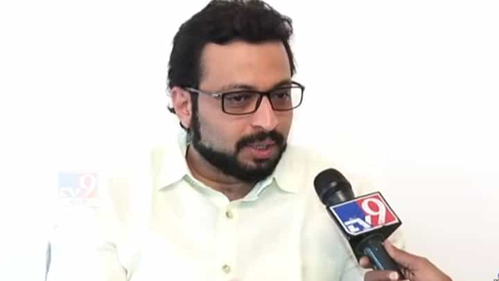 नाराज असण्याच कारणच नाही, याच्याआधीच स्पष्टीकरण दिल आहे; कोल्हे यांचे नाराजी नाट्यावर स्पष्टीकरण नाराज असण्याच कारणच नाही, याच्याआधीच स्पष्टीकरण दिल आहे; कोल्हे यांचे नाराजी नाट्यावर स्पष्टीकरण