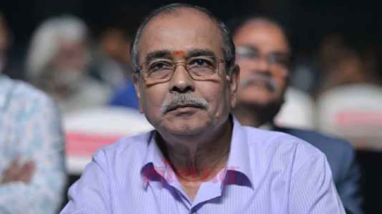 डॉ. आप्पासाहेब धर्माधिकारी यांचा महाराष्ट्र भूषण पुरस्काराने सन्मान, हा प्रत्येक श्री सदस्याच्या जीवनातील हा आनंदाचा क्षण डॉ. आप्पासाहेब धर्माधिकारी यांचा महाराष्ट्र भूषण पुरस्काराने सन्मान, हा प्रत्येक श्री सदस्याच्या जीवनातील हा आनंदाचा क्षण