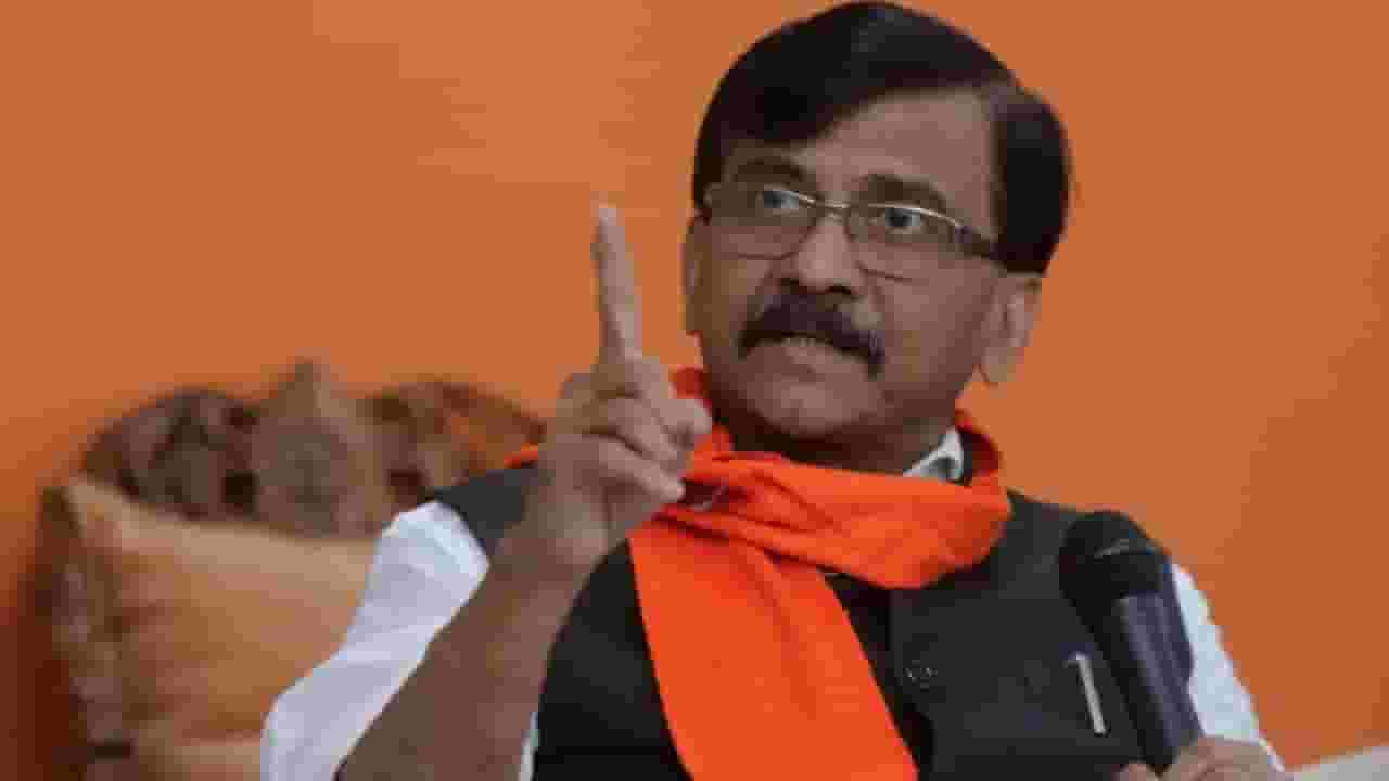 उसणं अवसान आणून बोलणाऱ्यांकडे आम्ही लक्ष देत नाही; शिवसेना नेत्याची राऊत यांच्यावर टीका