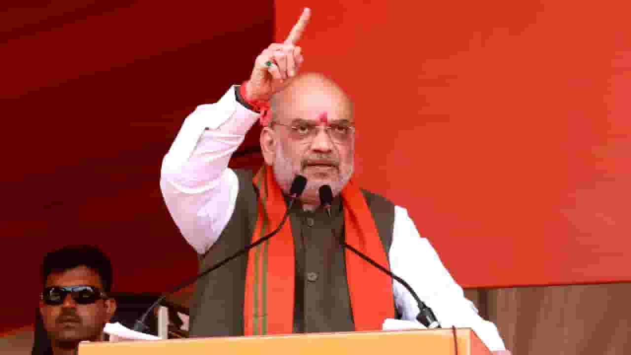 कुणी कितीही दौरे करू द्या, राज्यात हवा महाविकास आघाडीचीच!; अमित शाहांच्या दौऱ्यावर काँग्रेस नेत्याची टीका