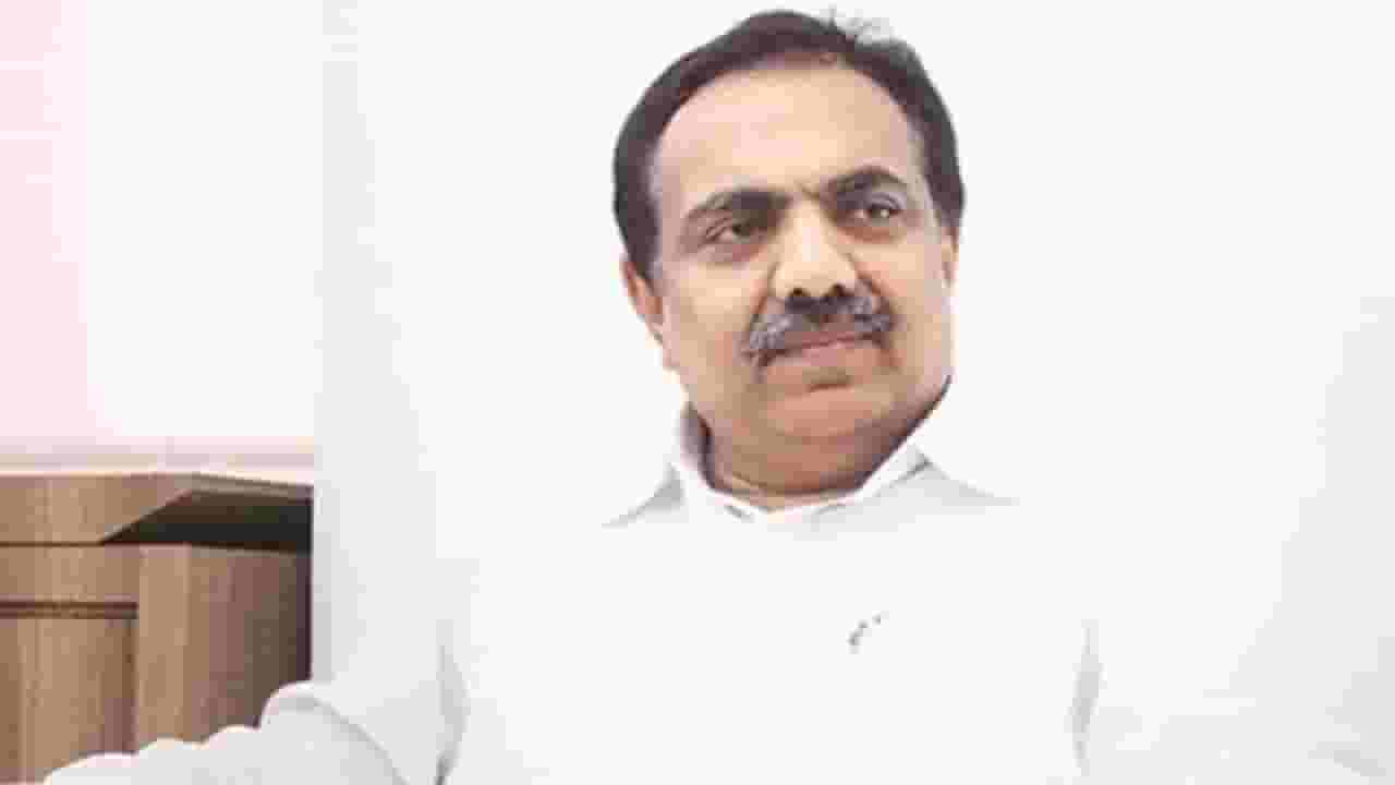 जयंत पाटील यांनी यांनी का म्हटलं शिंदे गटाचं कौतुक करावं वाटतयं? काय आहे प्रकरण?