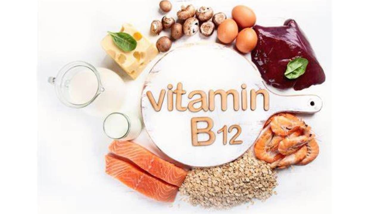 Vitamin B12 च्या कमतरतेमुळे होऊ शकतो Anemia या गोष्टी खाऊन स्वत चे रक्षण करा Marathi News