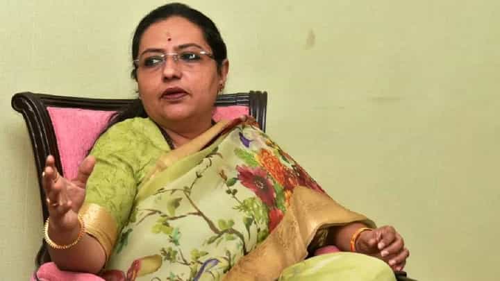 चना खरेदी बंद केल्याने आमदार यशोमती ठाकूर नाफेडवर कडाडल्या; म्हणाल्या, उद्याची न्यूज बघाच चना खरेदी बंद केल्याने आमदार यशोमती ठाकूर नाफेडवर कडाडल्या; म्हणाल्या, उद्याची न्यूज बघाच
