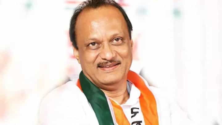 राष्ट्रवादीच्या 53 पैकी 40 आमदार अजित पवारांसोबत; द न्यू इंडियन एक्सप्रेस वृत्तपत्राच्या बातमीनं खळबळ राष्ट्रवादीच्या 53 पैकी 40 आमदार अजित पवारांसोबत; द न्यू इंडियन एक्सप्रेस वृत्तपत्राच्या बातमीनं खळबळ
