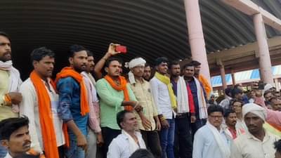 ...नाही तर आम्ही आमची हळद उकिरड्यावर टाकू; हळद उत्पादक शेतकऱ्यांवर अशी वेळ का आली