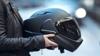 Smart Helmet : उन्हाळ्यात डोक्याला थंड ठेवणारे स्मार्ट हेलमेट, किती आहे किंमत