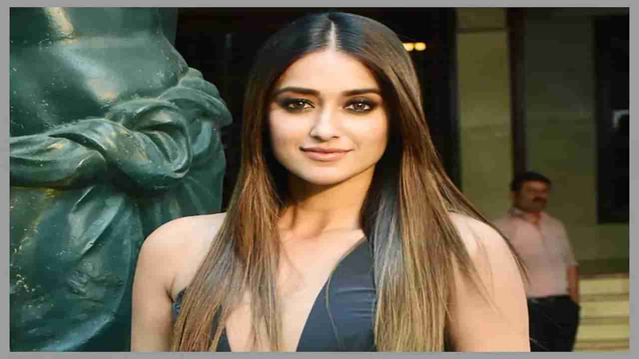 या प्रसिद्ध अभिनेत्रीच्या भावाला डेट करतेय Ileana D’cruz? प्रेग्नेंसीची घोषणा करताच चर्चांना उधाण