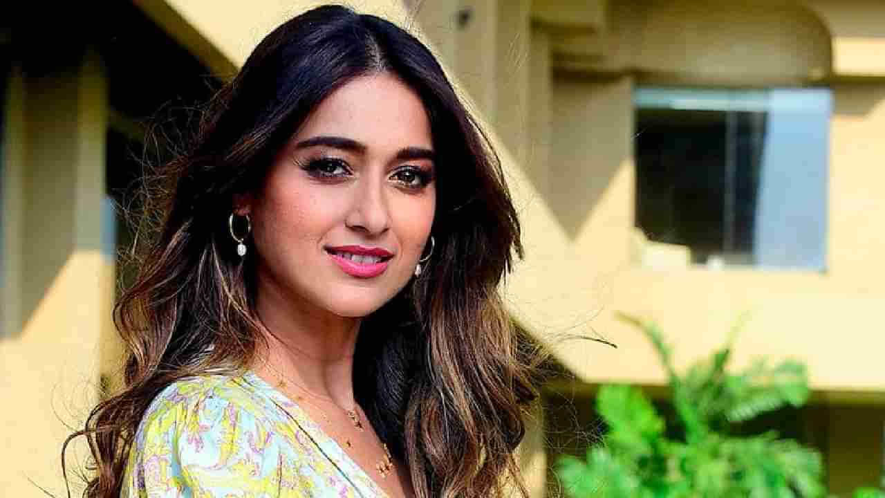 Ileana Dcruz |इलियानाला चाहत्याने व्हर्जिनिटीबद्दल विचारलेला प्रश्न; सडेतोड उत्तर देत अभिनेत्रीने तोडं केलं बंद