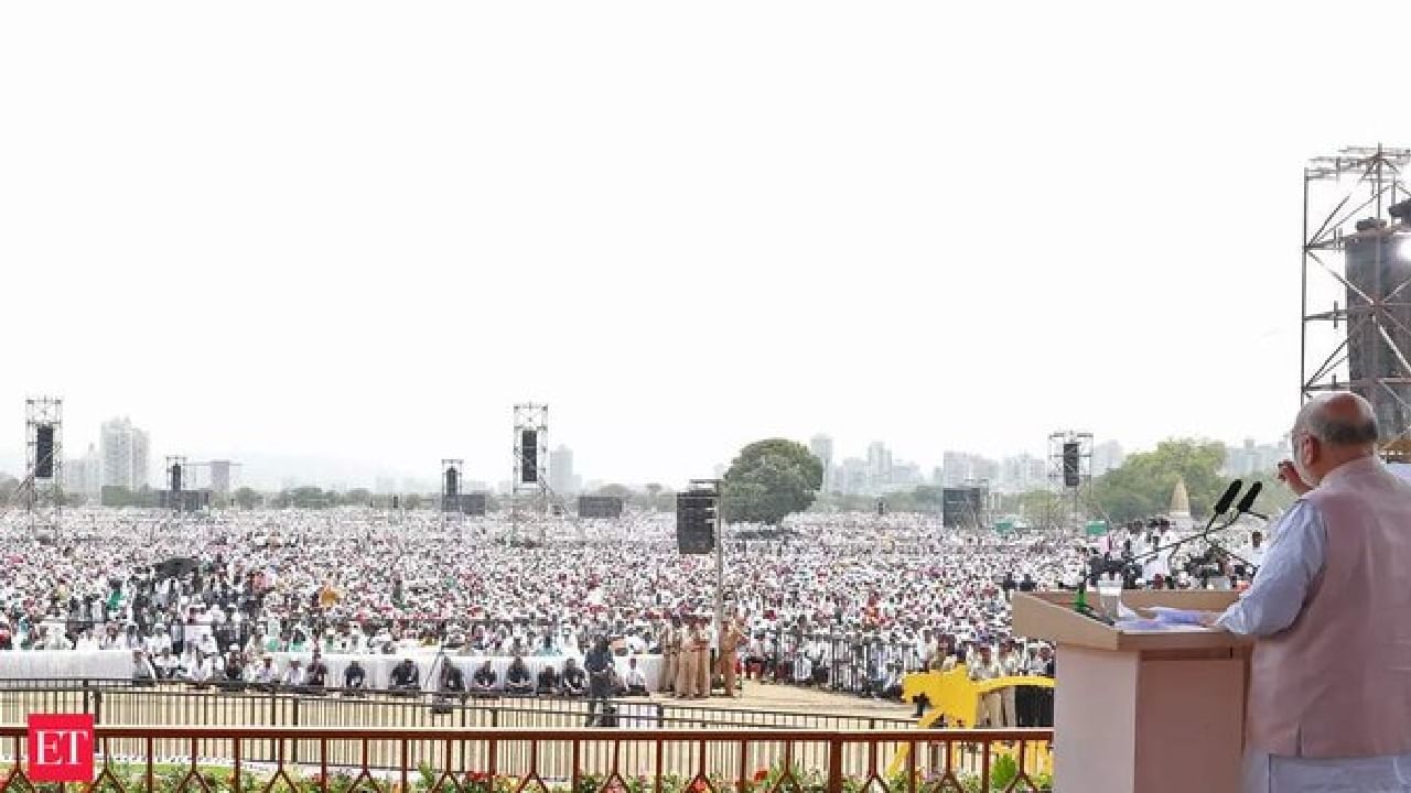 श्री सदस्यांच्या मृत्यूवरून काँग्रेसची सर्वात मोठी मागणी; सुषमा अंधारेंनी मनसे, भाजपलाही खेचलं