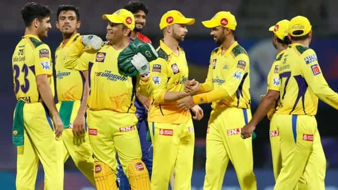 IPL 2023 CSK : सर्वांना वाटलं आता संपलं पण तो.... चेन्नई संघाच्या चाहत्यांसाठी आनंदाची बातमी!