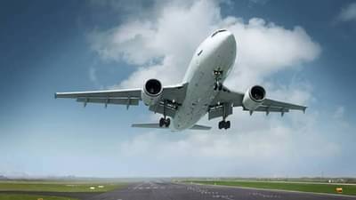 उडत्या विमानात, ती, दारु आणि चखणा, पायलटकडून प्रवाशांच्या जीवाशी खेळ