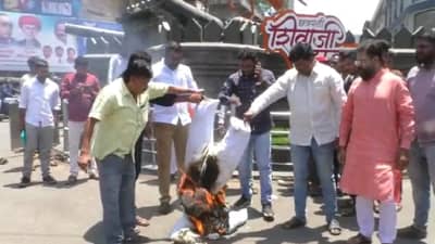 मराठा समाज आक्रमक, राज्य आणि केंद्र सरकारविरोधात घोषणाबाजी, काय आहे मागणी?