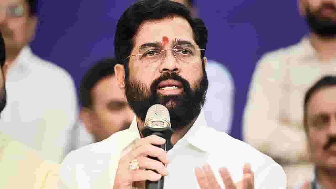 उद्धव ठाकरे यांनी नरेंद्र मोदीबाबत केलेल्या एकेरी उल्लेखावर एकनाथ शिंदे म्हणाले...