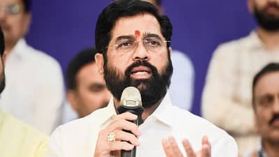 नरेंद्र मोदी यांचा उद्धव ठाकरेंकडून एकेरी उल्लेख, एकनाथ शिंदे यांची पहिली प्रतिक्रिया..