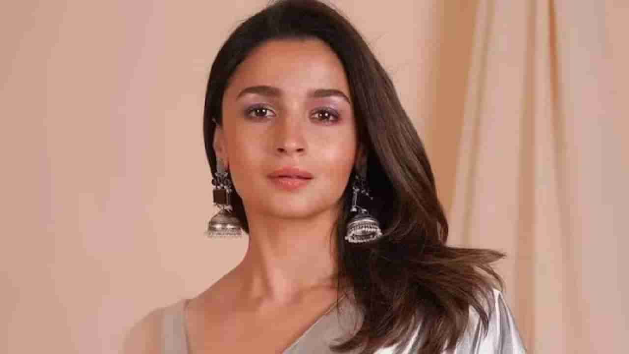 Alia Bhatt | बहीण असावी तर अशी! आलिया भट्टने शाहीनला दिले जुहूमधील दोन फ्लॅट्स