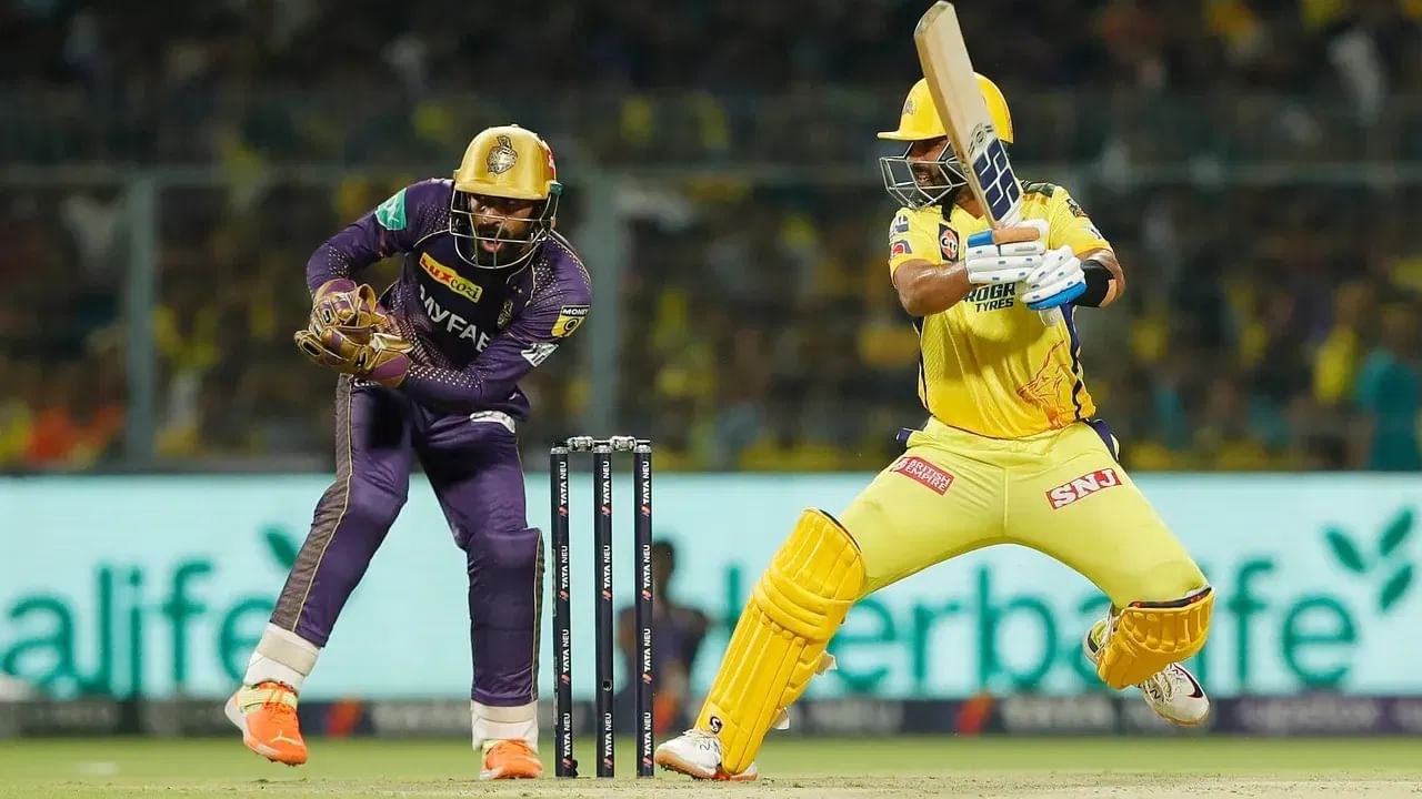 कसोटीत स्थान मिळाल्यानंतर अजिंक्य रहाणे आता टी 20 साठी सज्ज? 'या' खेळाडूचं स्थान धोक्यात कसोटीत स्थान मिळाल्यानंतर अजिंक्य रहाणे आता टी 20 साठी सज्ज? 'या' खेळाडूचं स्थान धोक्यात