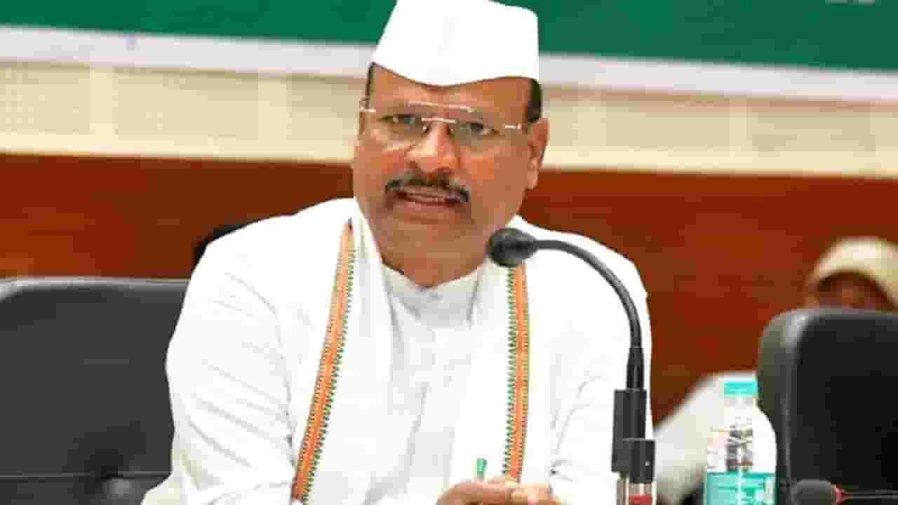 कृषि पथकाच्या धाडीवरून अब्दूल सत्तार यांच्यावर राष्ट्रवादी नेत्याचे गंभीर आरोप; केला पैसे उकळल्याचा दावा