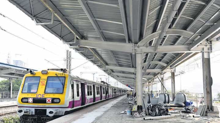 सत्तेत असणाऱ्या भाजप-शिंदे गटात रेल्वे स्थानकाच्या नावावरून वाद; काय आहे प्रकरण? सत्तेत असणाऱ्या भाजप-शिंदे गटात रेल्वे स्थानकाच्या नावावरून वाद; काय आहे प्रकरण?