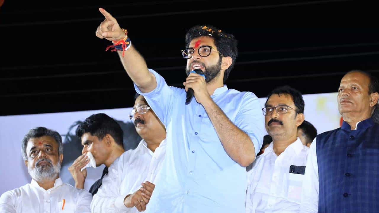 मुंबई महापालिकेत खोके सरकारचा भ्रष्टाचार, आदित्य ठाकरे यांचा आरोप