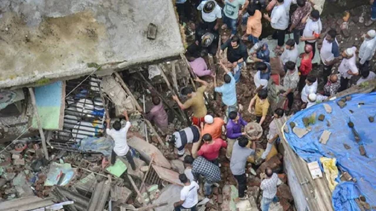 Bhiwandi Building Collapse : दुपार, संध्याकाळ अन् रात्र सरली... 20 तास 'तो' ढिगाऱ्याखाली तडफडत होता; 10 जणांचा शोध सुरूच