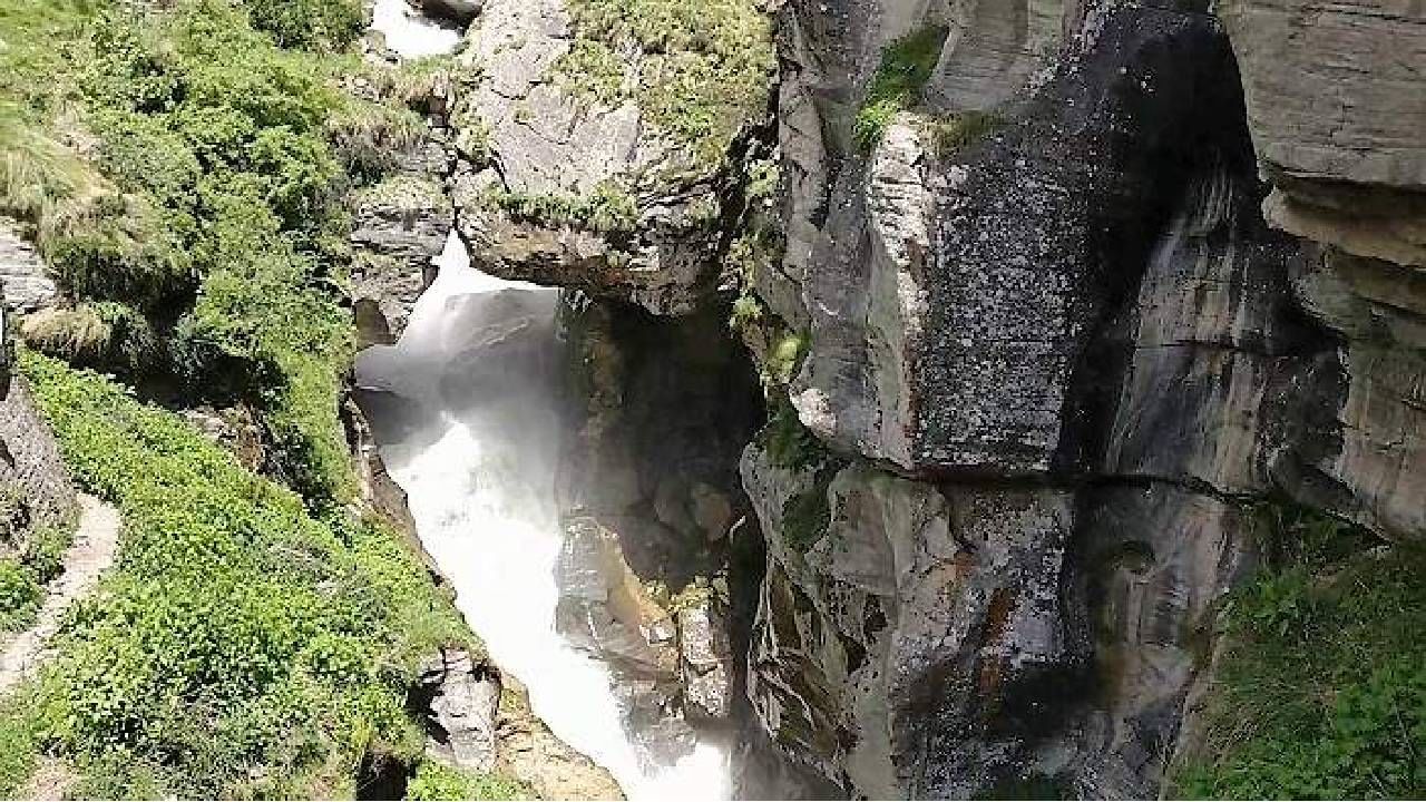 Sarasvati River : या कारणांमुळे विलुप्त झाली सरस्वती नदी, असे आहेत वेगवेगळे पैलू