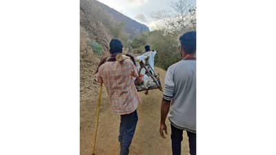 ब्रम्हगिरी पर्वतावर दर्शनासाठी आलेल्या भविकावर काळाचा घाला, दर्शन करून उतरताना नेमकं काय घडलं?