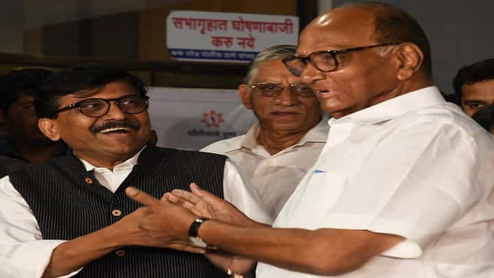 संजय राऊत यांना शरद पवार यांच्या राजीनाम्याची कुणकुण होती? राऊत यांनी थेट सांगितले... संजय राऊत यांना शरद पवार यांच्या राजीनाम्याची कुणकुण होती? राऊत यांनी थेट सांगितले...