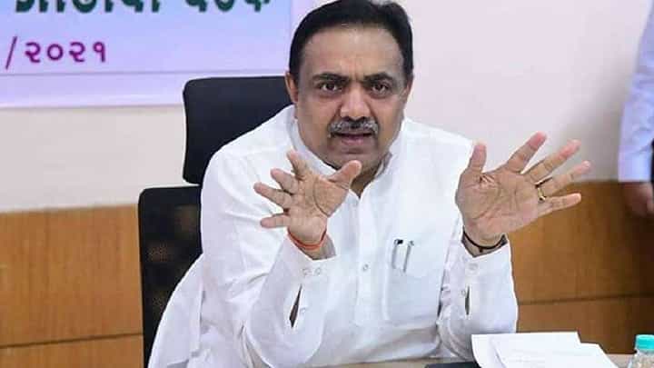 मी राष्ट्रीय नेता नाहीये, त्यामुळे....; जयंत पाटील यांची नाराजी की स्पष्टीकरण? मी राष्ट्रीय नेता नाहीये, त्यामुळे....; जयंत पाटील यांची नाराजी की स्पष्टीकरण?