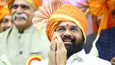 या व्यक्तीला पडली मुख्यमंत्री एकनाथ शिंदे यांच्या कामाची भुरळ; थेट जनता दरबारात सहभागी...
