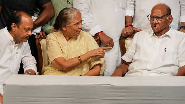 राजीनाम्यावर पवारांचा काय निर्णय? राष्ट्रवादीच्या बड्या नेत्याचं मोठं वक्तव्य राजीनाम्यावर पवारांचा काय निर्णय? राष्ट्रवादीच्या बड्या नेत्याचं मोठं वक्तव्य