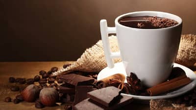 डार्क चॉकलेट कॉफी! भारी ना? कशी बनवायची ? वाचा