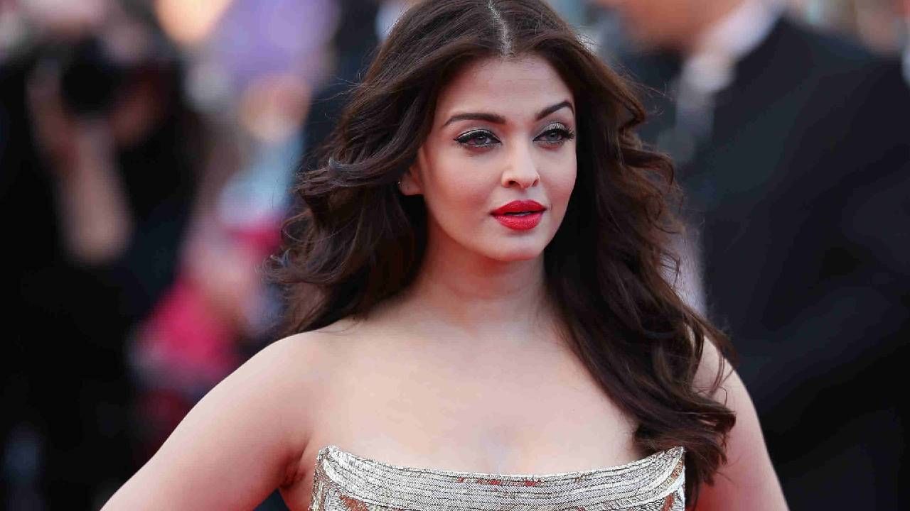 Aishwarya Rai | ऐश्वर्या राय हिने केली बाॅलिवूड अभिनेत्रींची पोलखोल, चक्क या विषयांवर करतात चर्चा, चाहत्यांना बसला धक्का