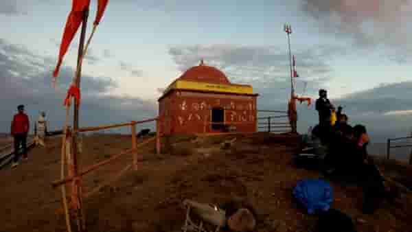 आठ वर्षांच्या चिमुकल्याने असे काही केले की सर्वत्र होत आहे कौतुक