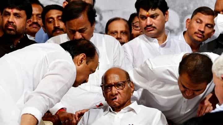 पवारांचा मास्टर हा ट्रोक, अजित पवार यांच्या चलबिचलपनाला ब्रेक; शिवसेना नेत्याचा भाजप प्रवेशावरून निशाना पवारांचा मास्टर हा ट्रोक, अजित पवार यांच्या चलबिचलपनाला ब्रेक; शिवसेना नेत्याचा भाजप प्रवेशावरून निशाना