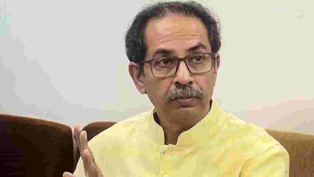 भाजप नेत्याची उद्धव ठाकरे यांच्यावर बोचरी टीका; म्हणाले, 'ठाकरेंना आम्ही...' भाजप नेत्याची उद्धव ठाकरे यांच्यावर बोचरी टीका; म्हणाले, 'ठाकरेंना आम्ही...'