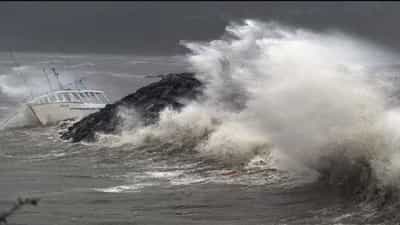 Cyclone Mocha : बंगालच्या उपसागरात मोका चक्रीवादळ धडकणार, ‘या’ राज्यांना सतर्कतेचा इशारा
