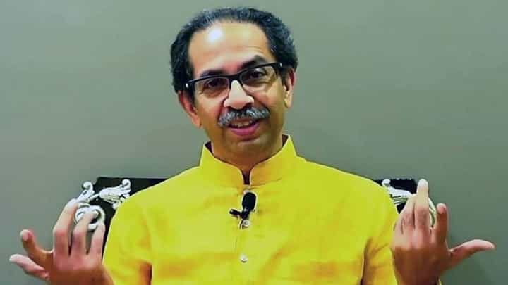 मेंदू हॅक होत असेल तर राजकारणात कधीच नेतृत्व करू नये; भाजप नेत्याची उद्धव ठाकरे यांच्यावर टीका मेंदू हॅक होत असेल तर राजकारणात कधीच नेतृत्व करू नये; भाजप नेत्याची उद्धव ठाकरे यांच्यावर टीका