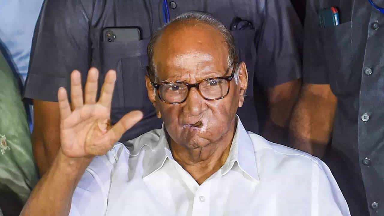 कर्नाटक निवडणुकीच्या रणधुमाळीत शरद पवारांची एन्ट्री, शेवटच्या दिवशी निपाणीत काय भूमिका घेणार?